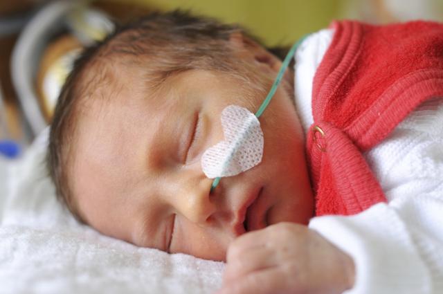 Lekari oživeli bebu koja nije disala 22 minuta